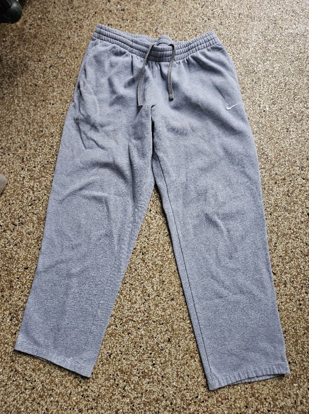 Nike Men's Heather Gray Jogger Sweatpants XL